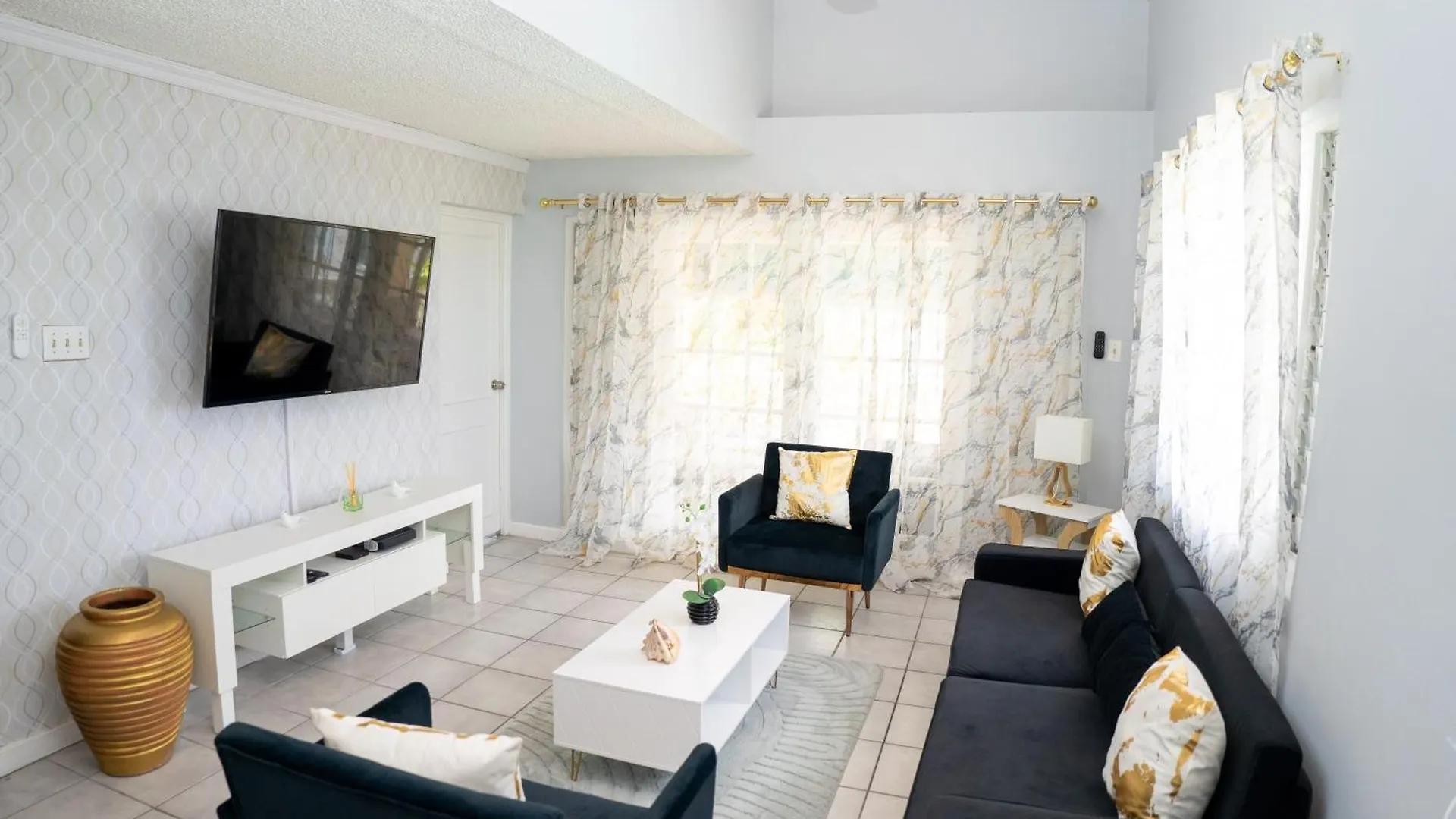 Dejai On The Bay Apartment Montego Bay Jamaica