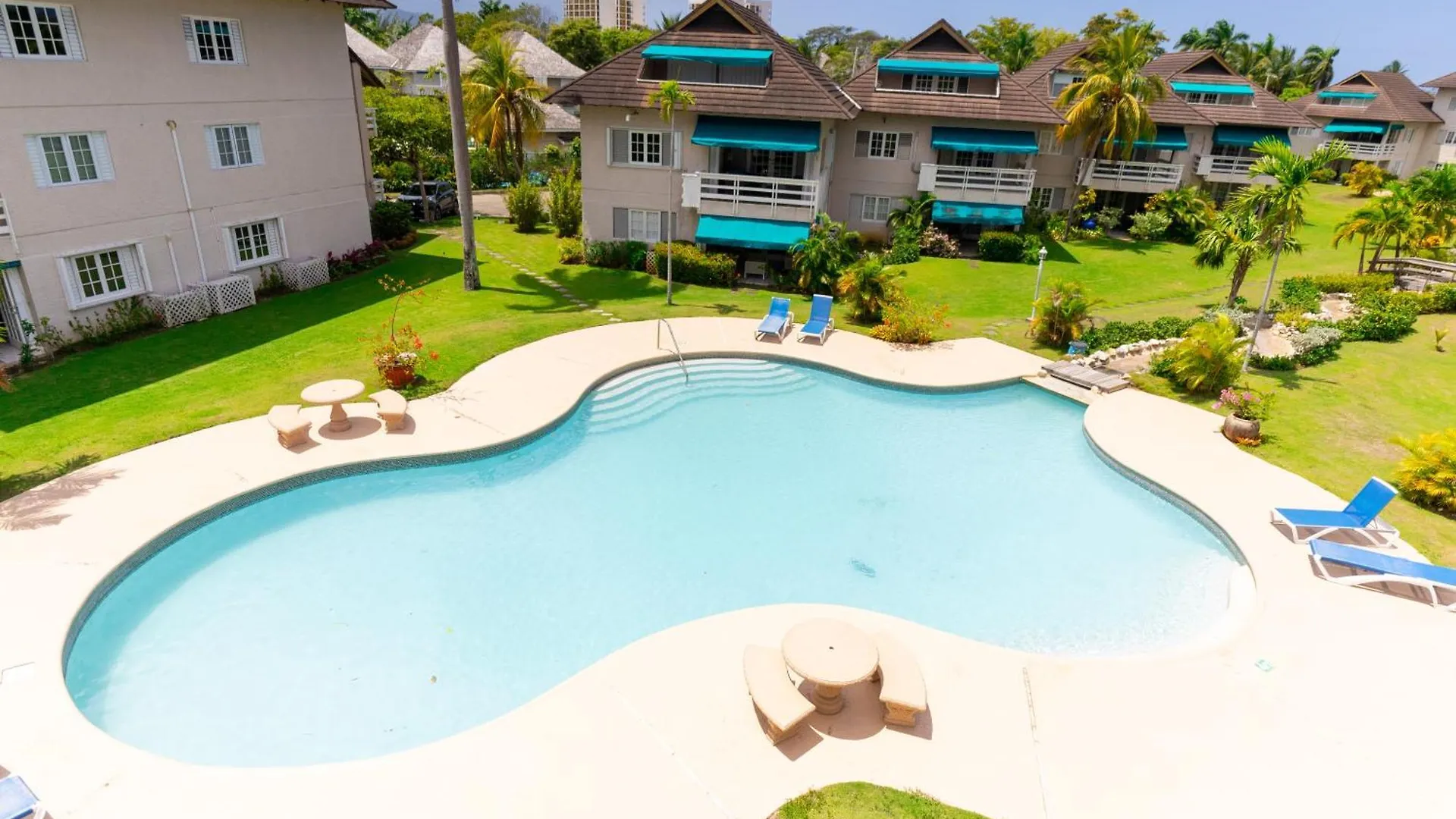 Dejai On The Bay Apartment Montego Bay