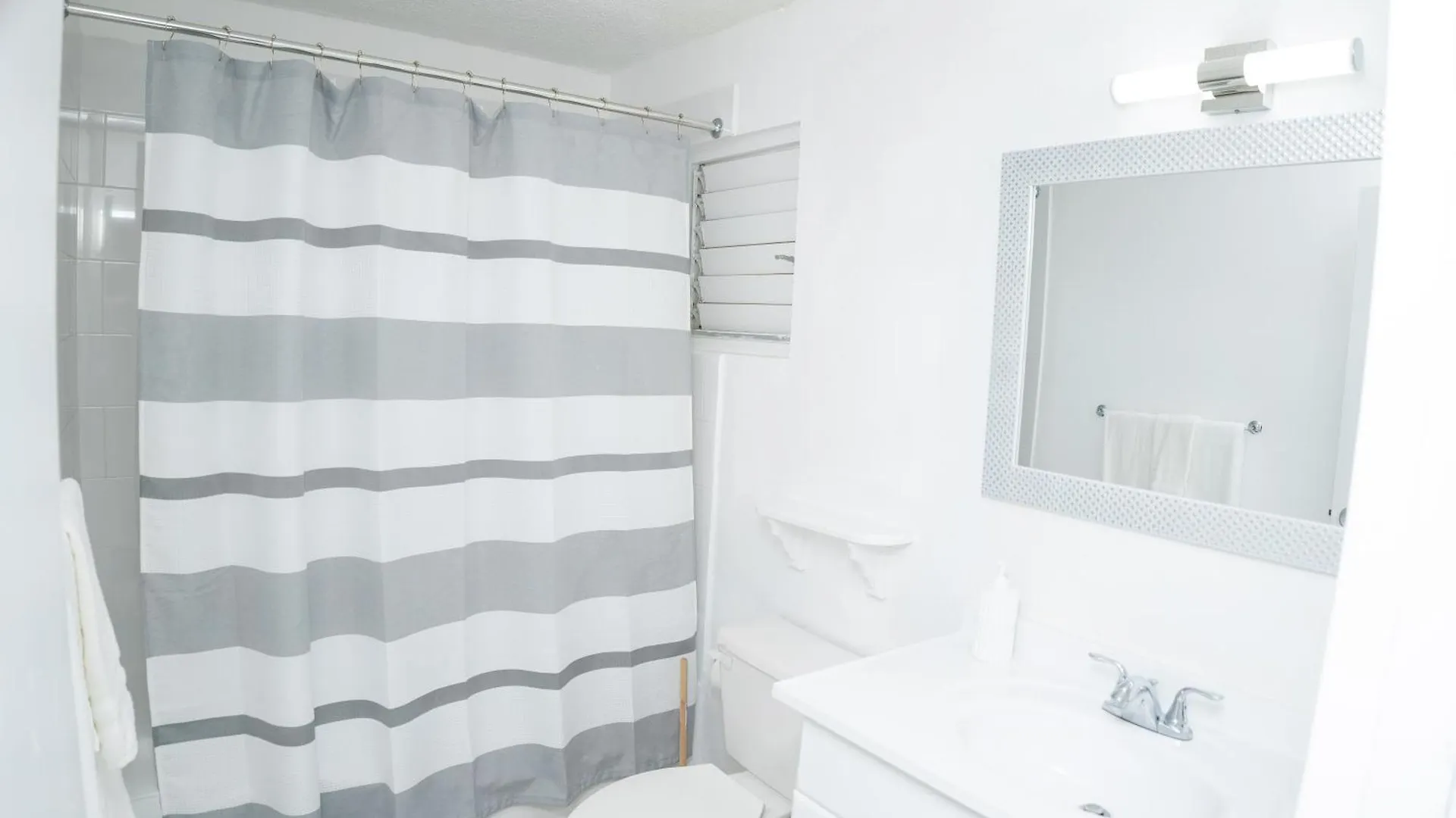 Dejai On The Bay Apartment Montego Bay Jamaica